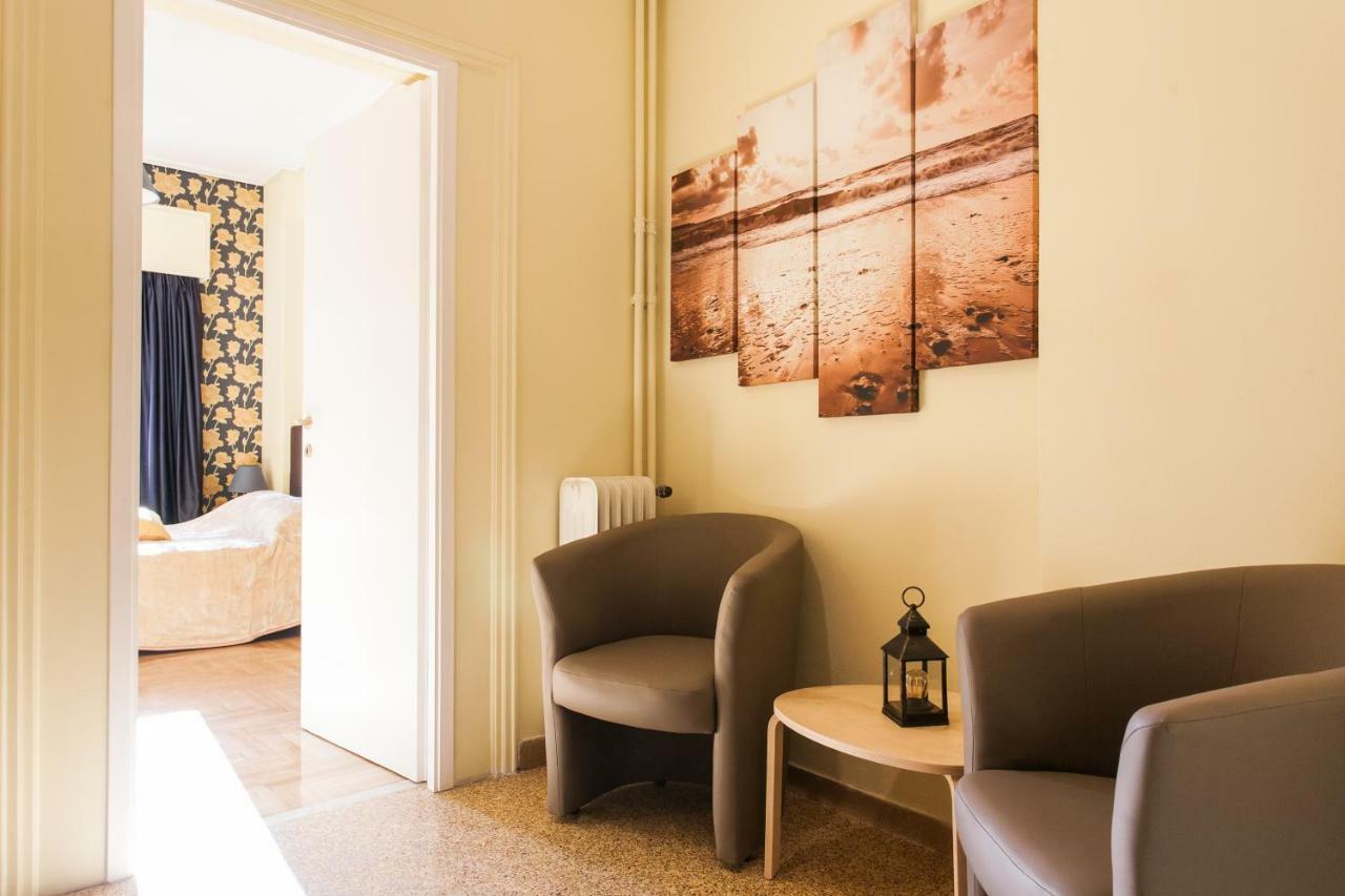 Private Central View Rooms In Apartment Near To Acropolis Metro Station Athens Luaran gambar