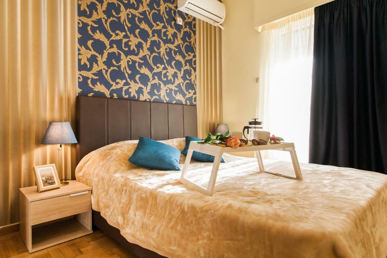 Private Central View Rooms In Apartment Near To Acropolis Metro Station Athens Luaran gambar